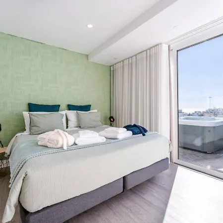 Privat bolig Malpique Heated Pool & Jacuzzi