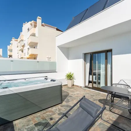 Malpique Heated Pool & Jacuzzi Guest House 民宿