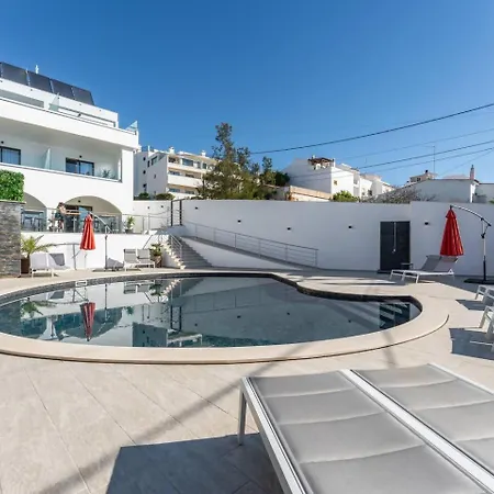 Malpique Heated Pool & Jacuzzi Guest House ホームステイ アルブフェイラ