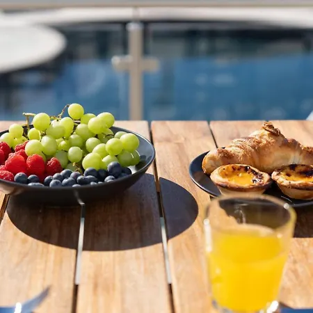 Malpique Heated Pool & Jacuzzi Guest House アルブフェイラ