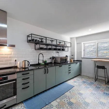 Malpique Heated Pool & Jacuzzi Guest House 民宿