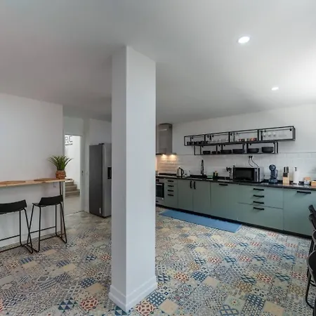 民宿 Malpique Heated Pool & Jacuzzi Guest House 阿尔布费拉