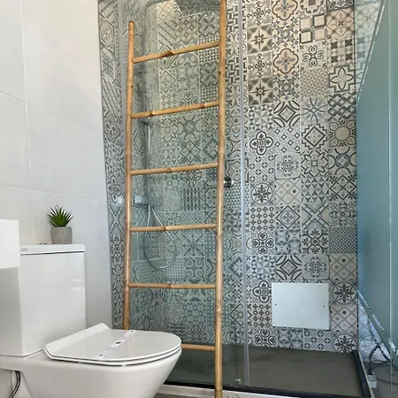 Malpique Heated Pool & Jacuzzi Guest House ホームステイ アルブフェイラ