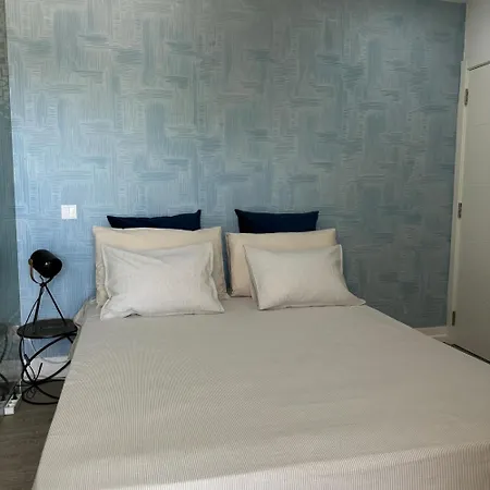 民宿 Malpique Heated Pool & Jacuzzi Guest House